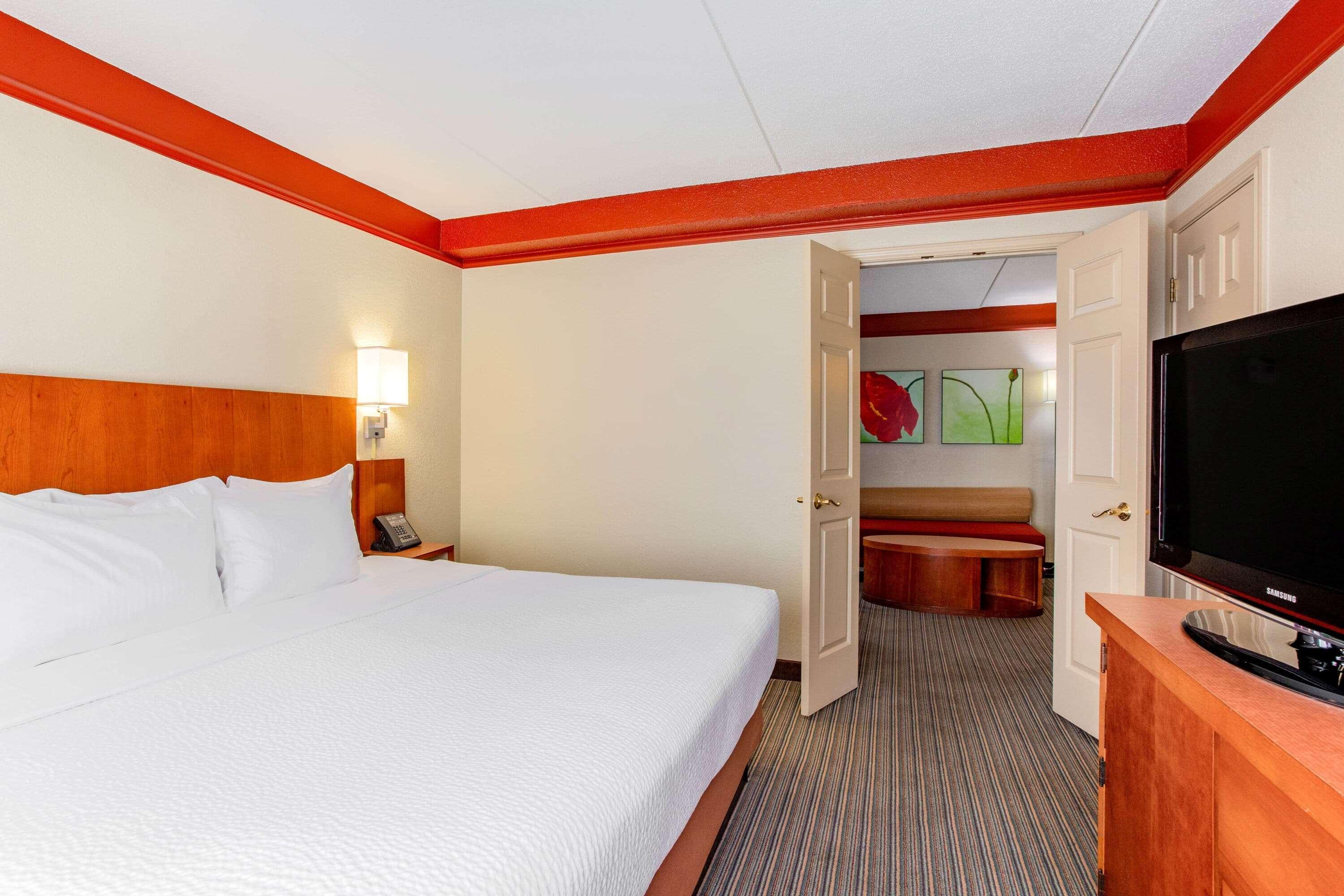 La Quinta By Wyndham Raleigh Crabtree Hotel Екстериор снимка