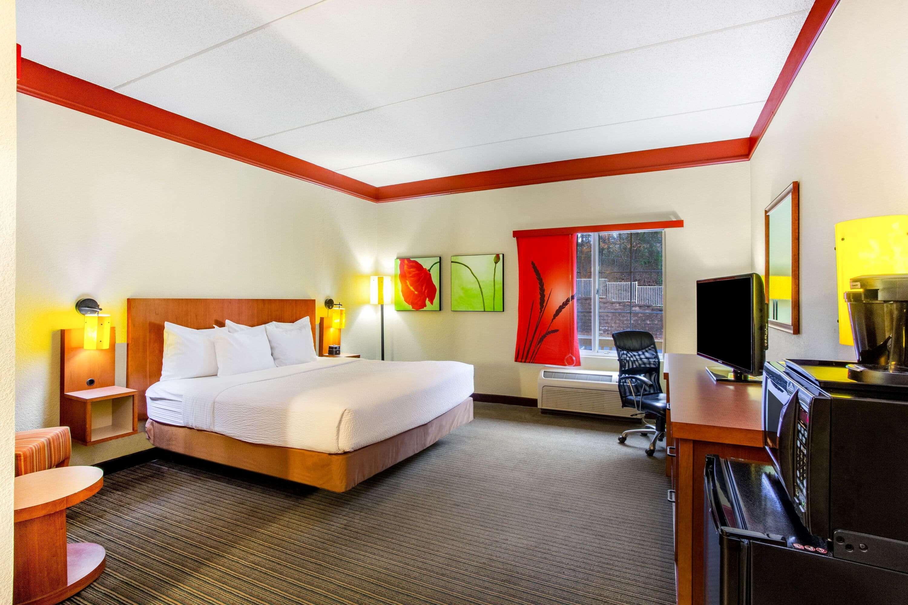 La Quinta By Wyndham Raleigh Crabtree Hotel Екстериор снимка