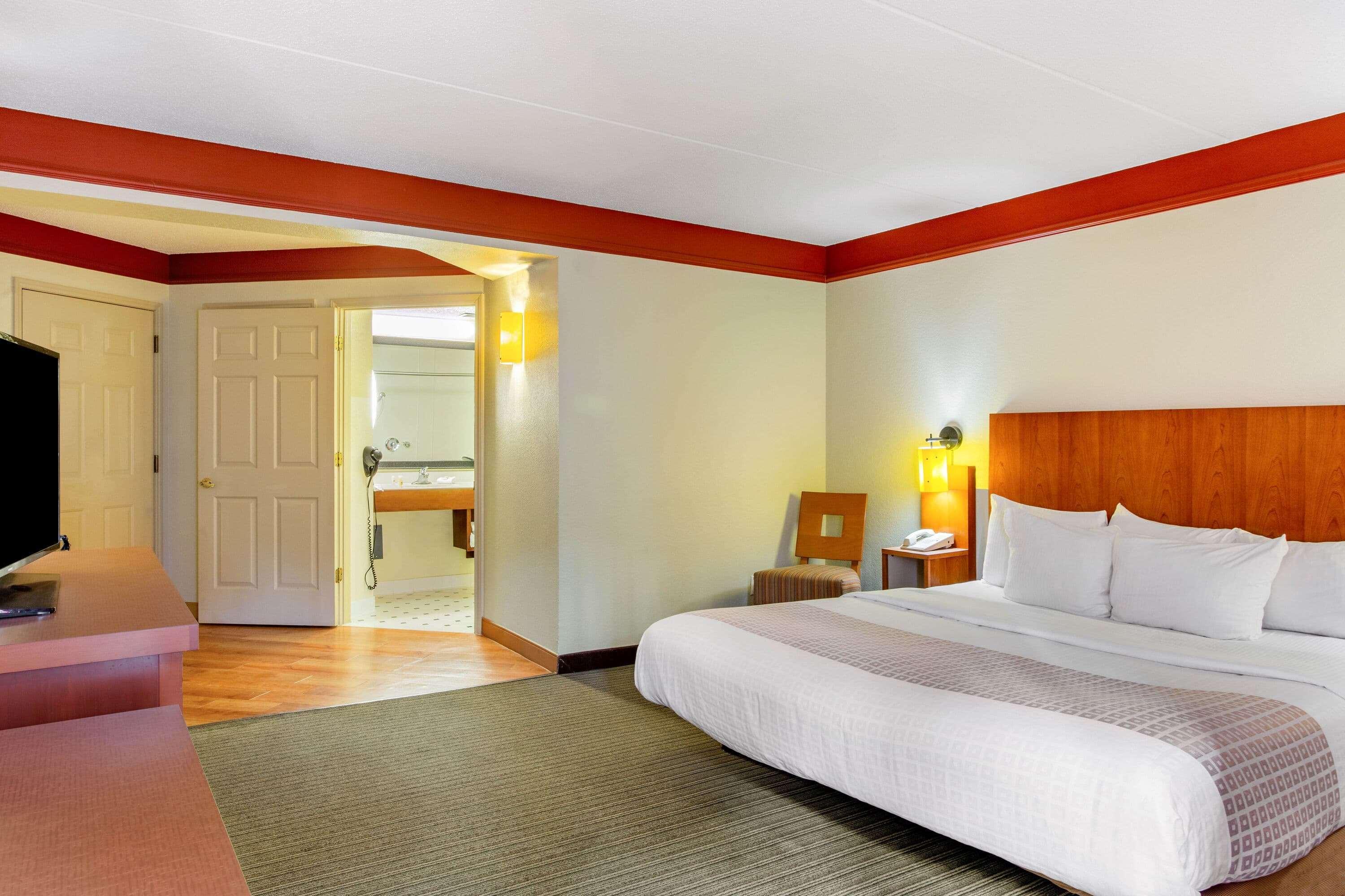 La Quinta By Wyndham Raleigh Crabtree Hotel Екстериор снимка