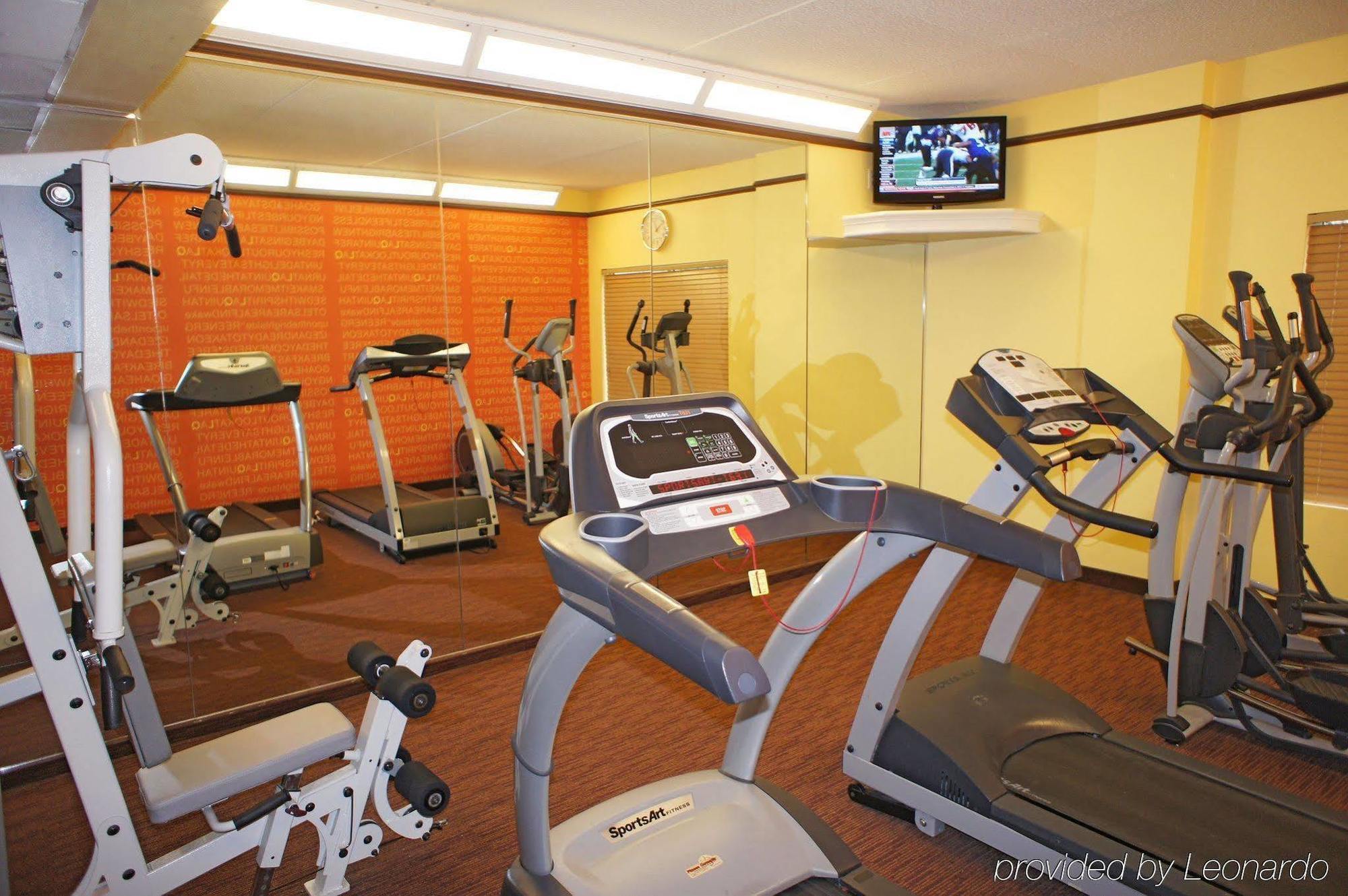 La Quinta By Wyndham Raleigh Crabtree Hotel Екстериор снимка